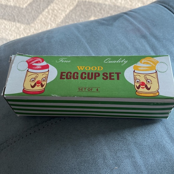 Vintage Wooden Egg Cups, Made in Japan - Picture 5 of 6